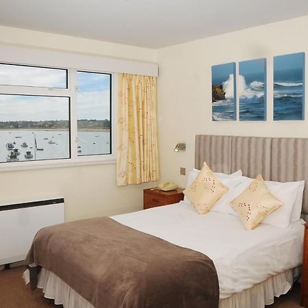 Dolphin Hotel Gorey ภายนอก รูปภาพ